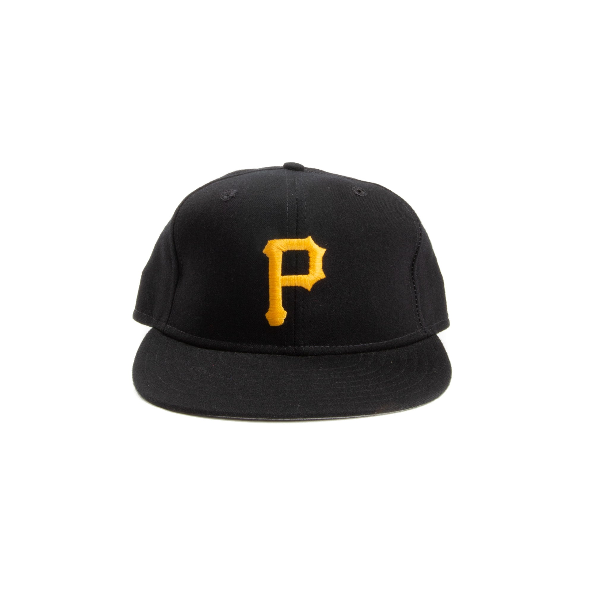 Vintage "Pittsburgh Pirates" New Era Diamond Collection