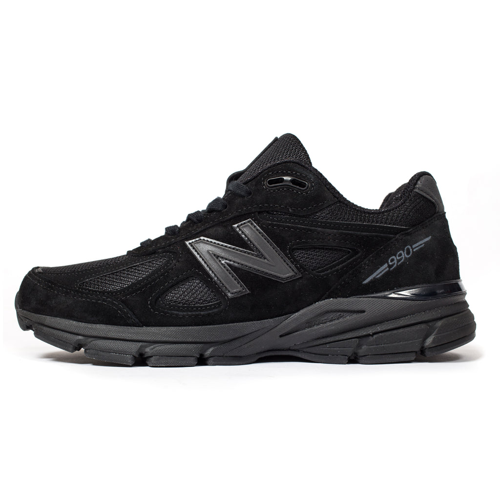 new balance 990v4 triple black