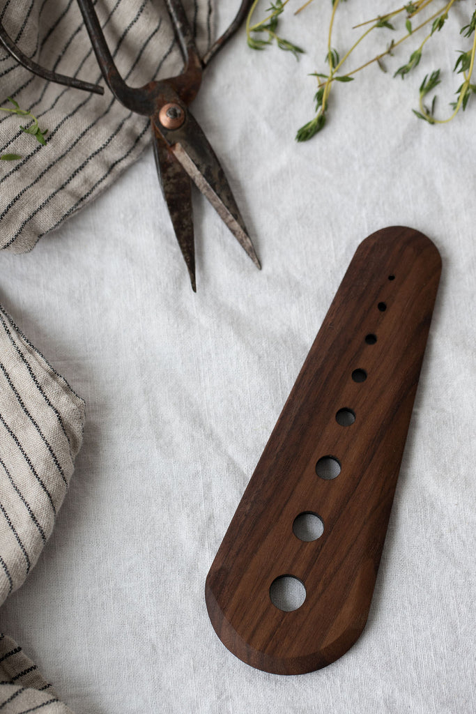 Copper-Brass: Measuring Spoons for the Stylish Kitchen – The Punctilious  Mr. P's Place Card Co.