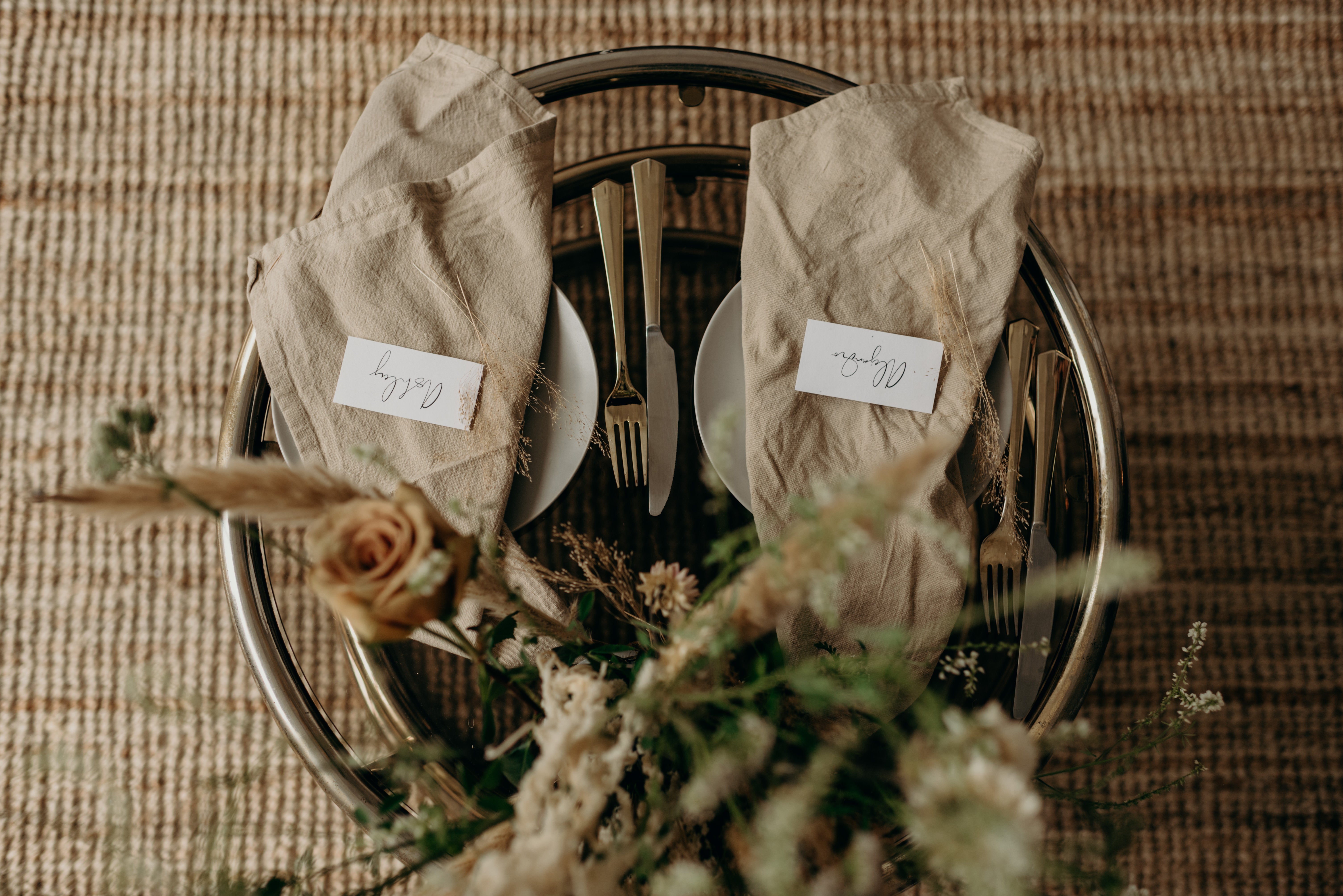 COZY ELOPEMENT AT TORONTO LOVT STUDIO