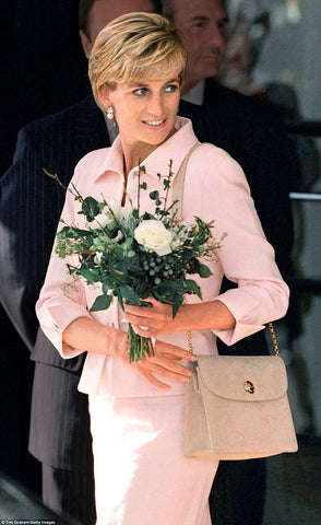 Status symbol: Princess Diana and her handbags – Lux Second Chance