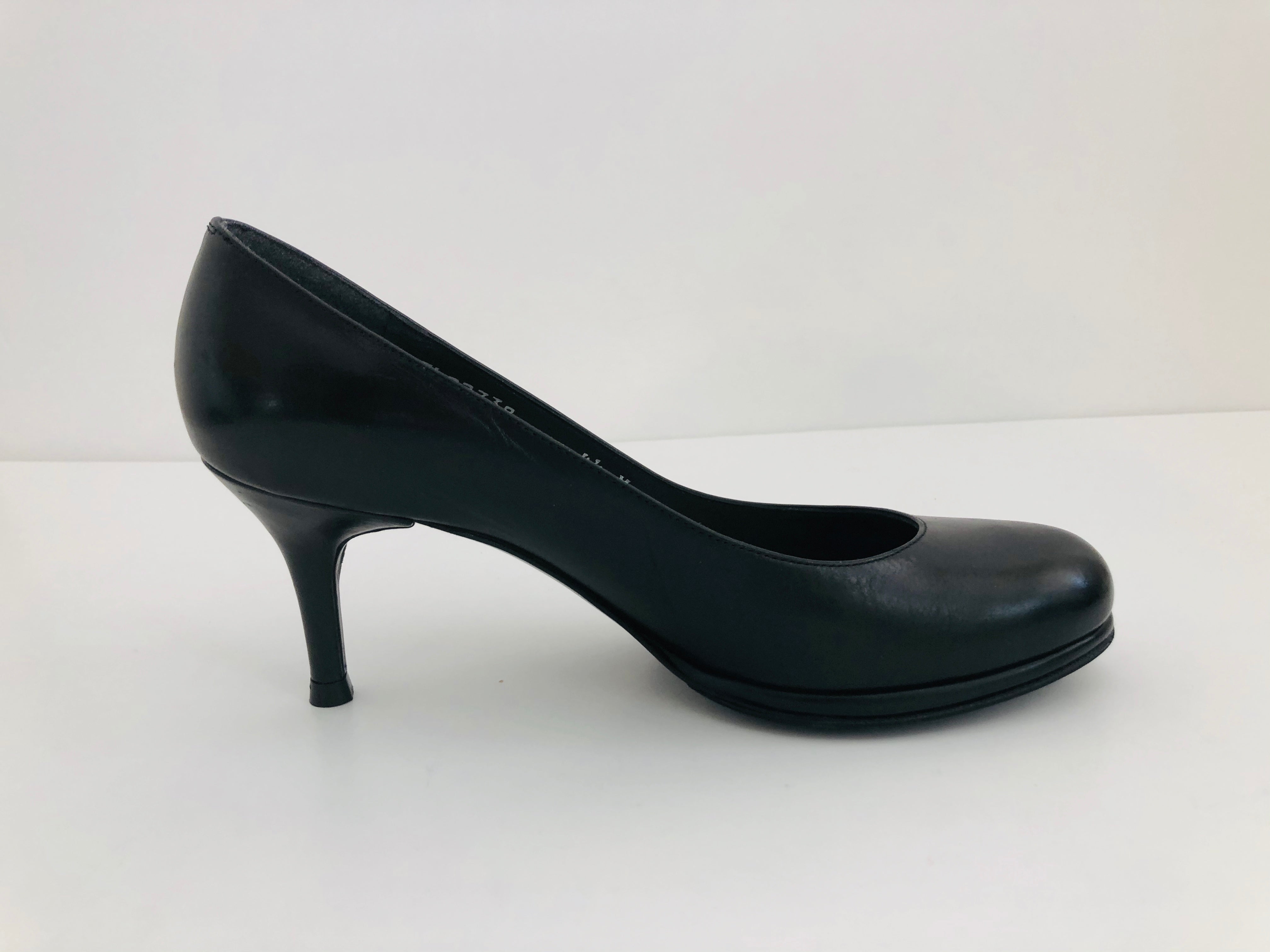size 4.5 heels
