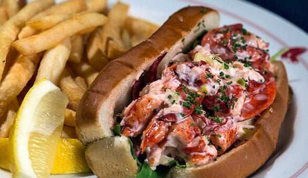 lobster roll, fries, food, boston, new england, fenway park