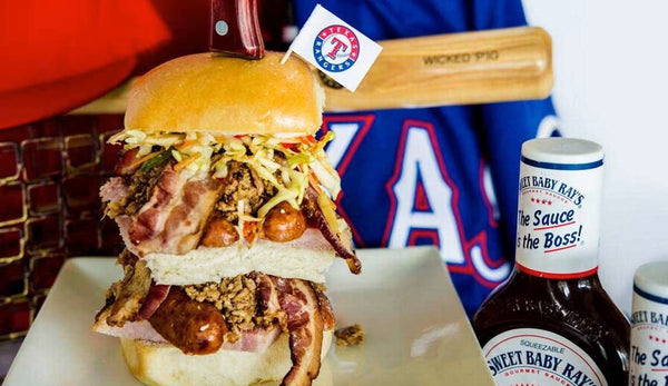 burger, wicked pig, texas rangers, globe life, arlington, texas