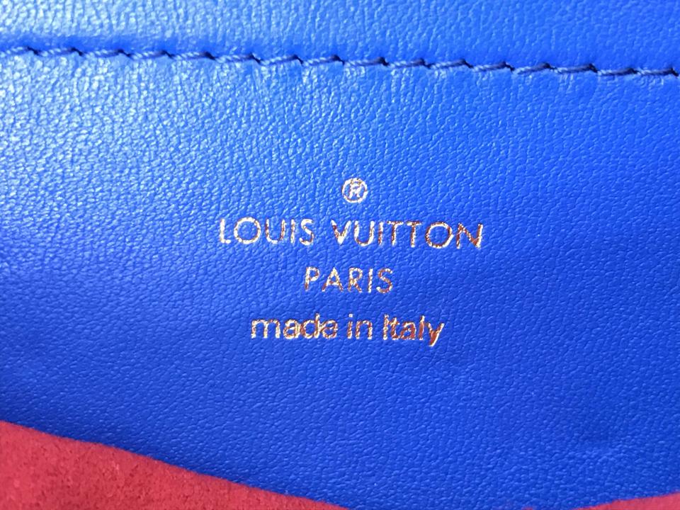 Pre-Owned Louis Vuitton Pochette Coussin Red & Blue Lambskin Chain