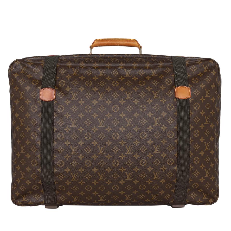 lv satellite suitcase