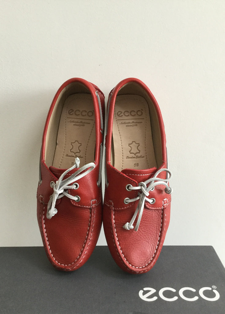 ecco moccasin red