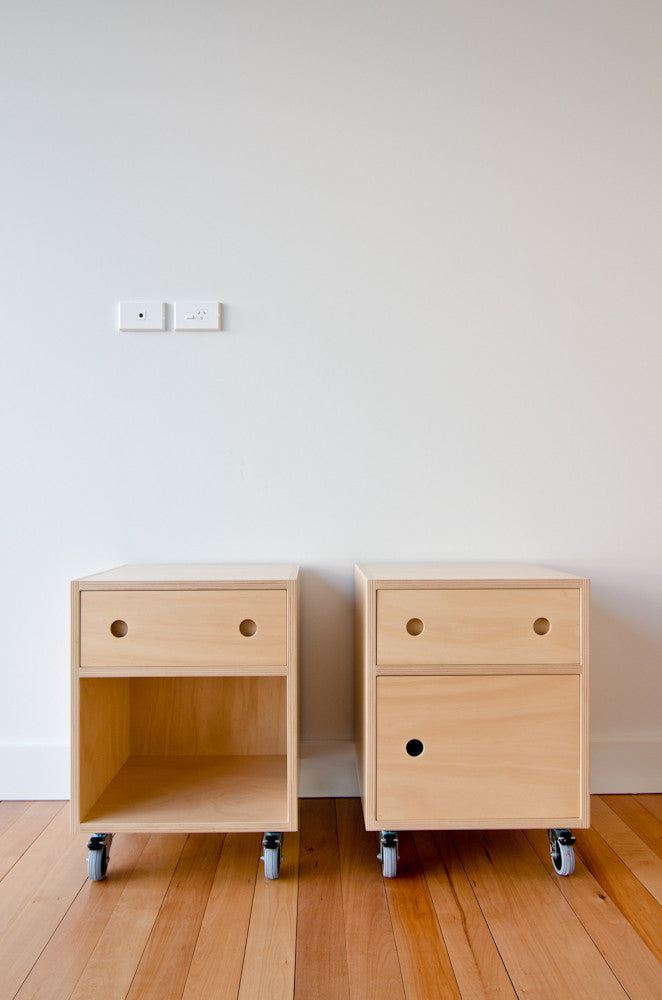 Make Furniture - Plywood Bedside Table