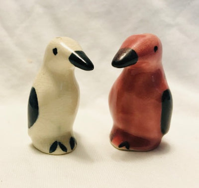 Magnetic Penguins Salt and Pepper Shakers (4 Tall) – Penguin Gift Shop