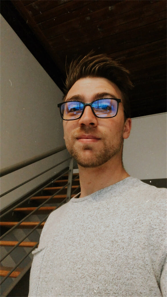 robert_lib enjoys his new pair of umiazto blue blockers