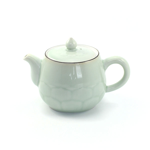 英国Teapottery社製のティーポット（Classic aga）ホワイト-