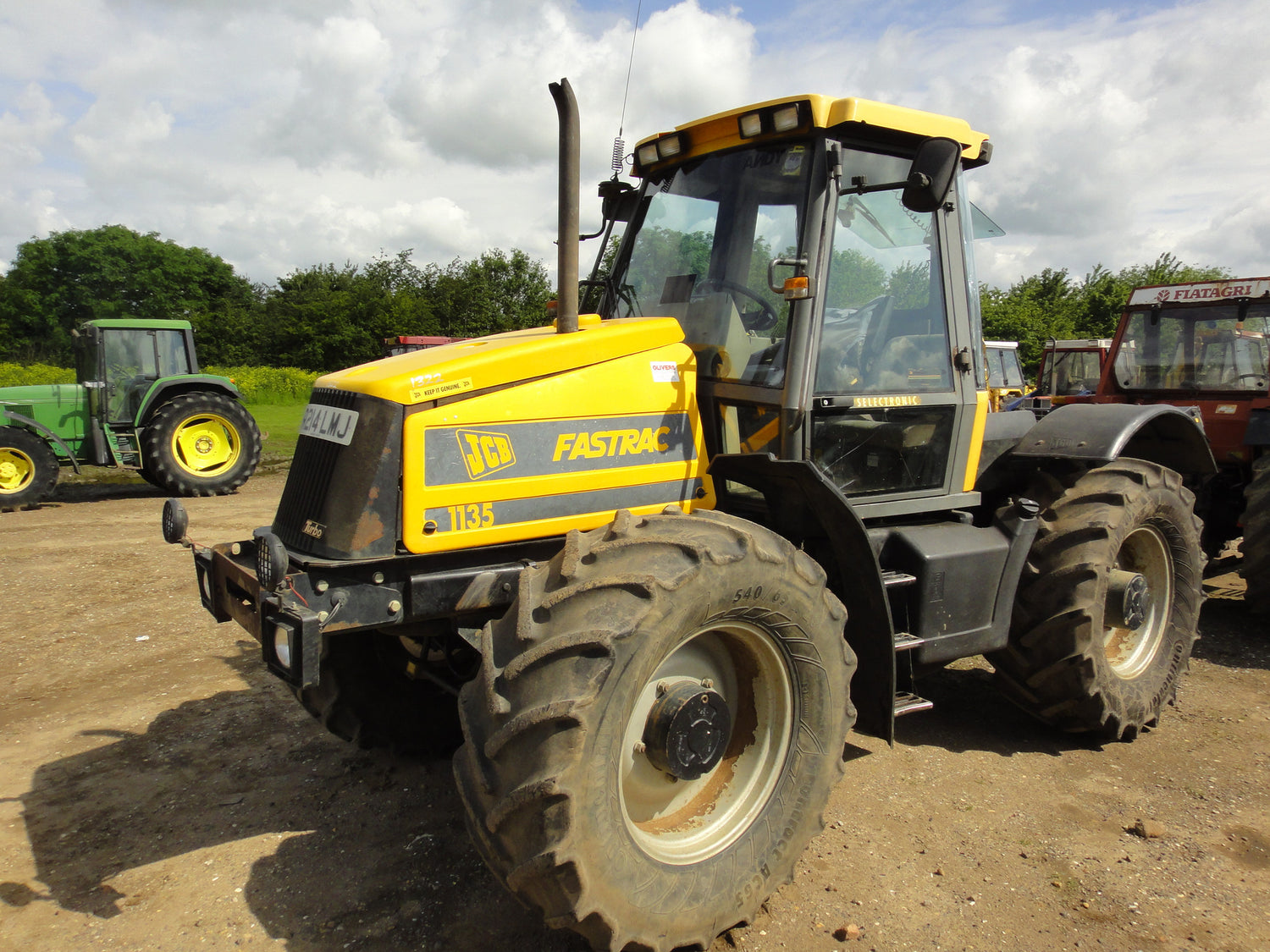 Jcb fastrac models