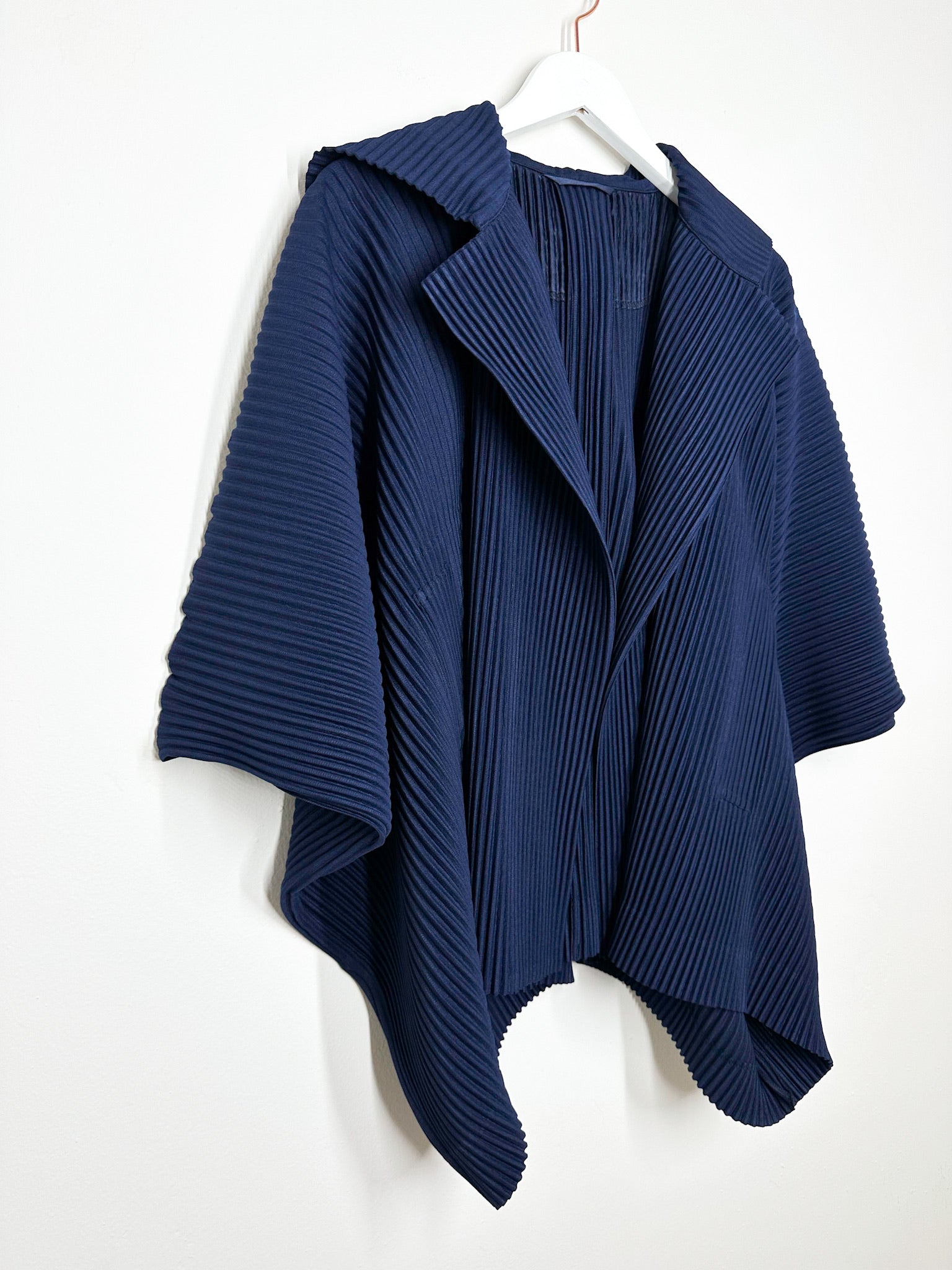 Homme Plisse Issey Miyake - MC December Coat - Nocturne Navy – Piermarini