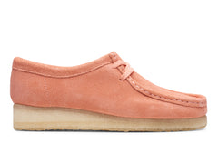 clarks wallabee coral