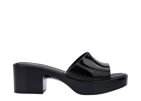 Melissa - Shape Slide Sandals in Black – gravitypope