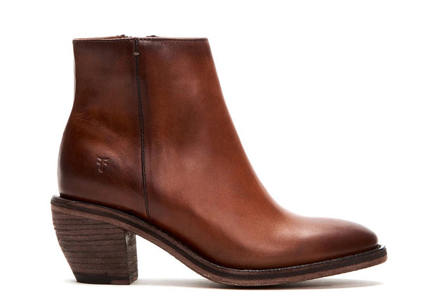 rosalia bootie frye