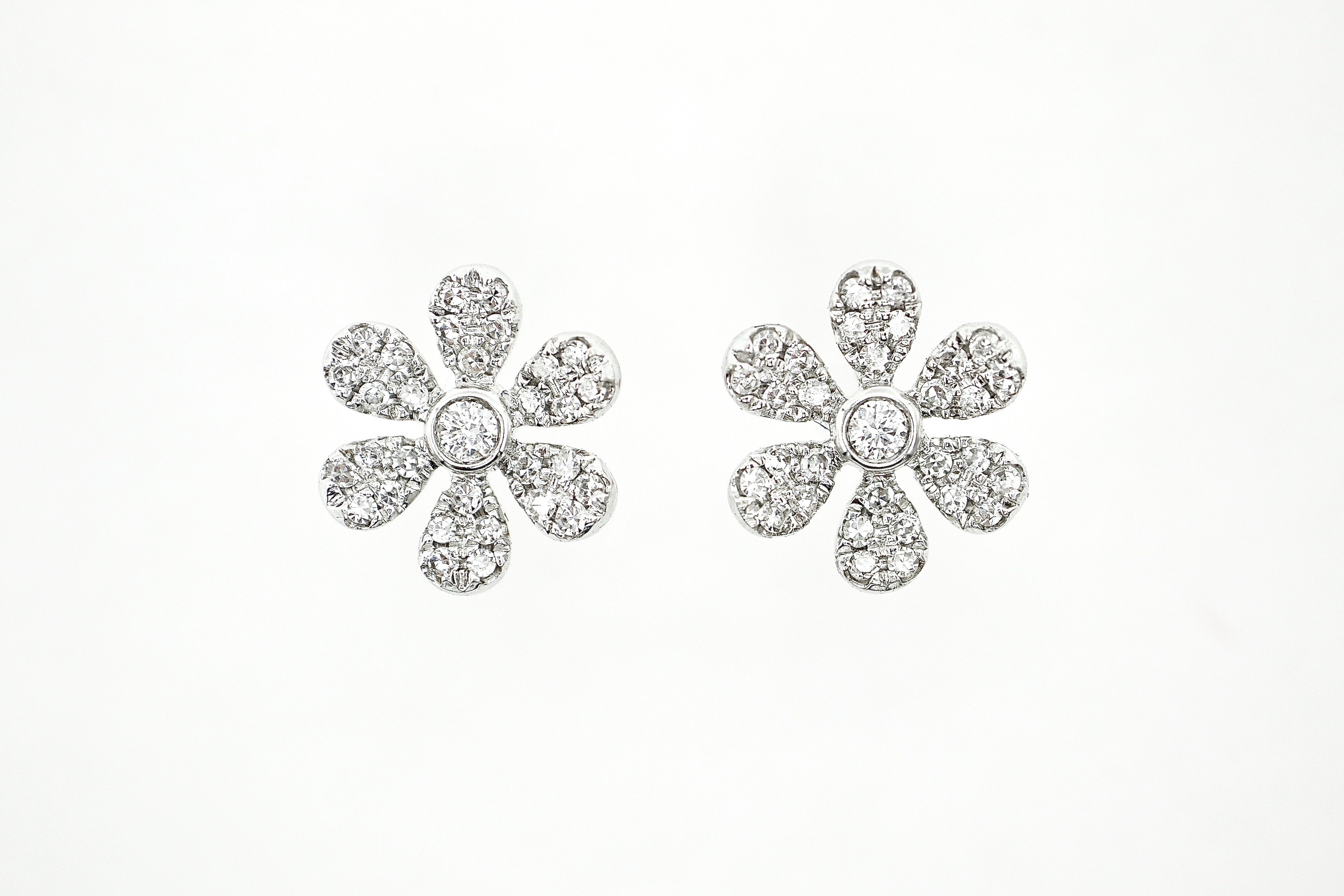 Women's Node Power Flower Earrings In | Isabel Marant IN