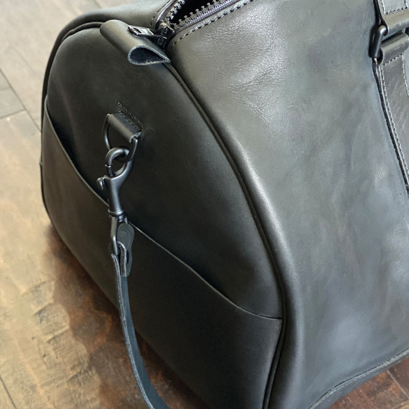 The Brooklyn Duffle Bag – BYNDR LEATHER GOODS