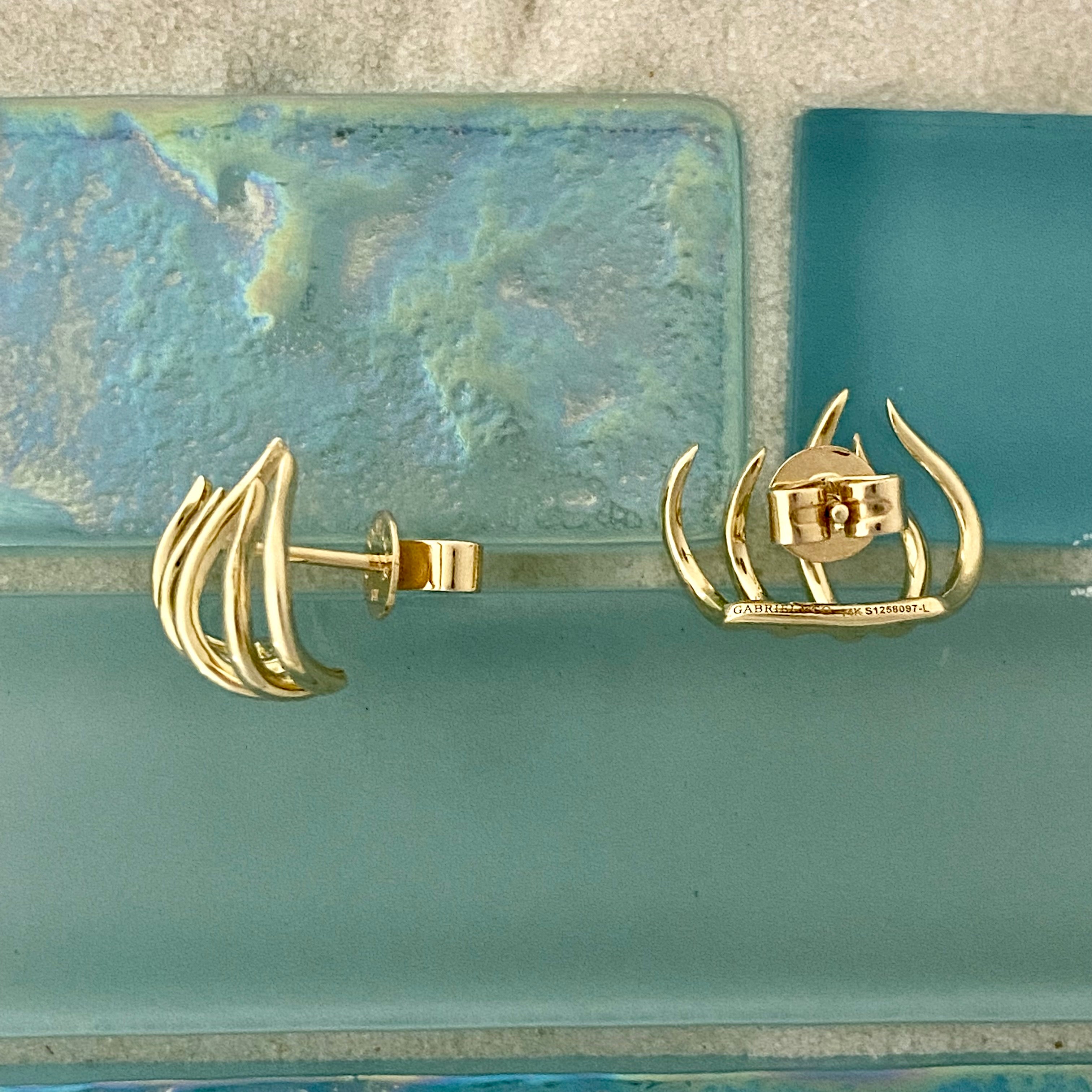 14k Yellow Gold Open Flame Post Earrings