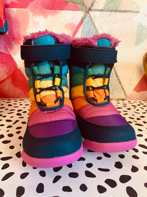 Merrell waterproof winter boots. Rainbow stripes. Size 10. - Cloud & Bunny