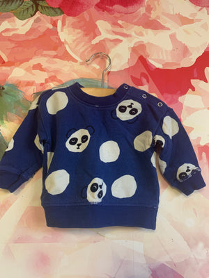 Hanna Andersson blue sweatshirt with black & white panda faces. Shoulder snaps. Size 3-6m - Cloud & Bunny