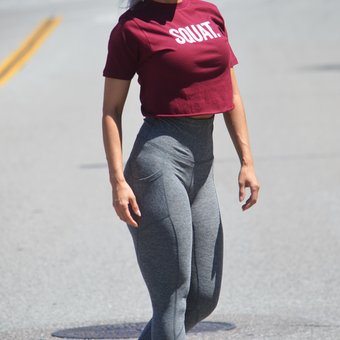 SQUAT CROP TOP MAROON