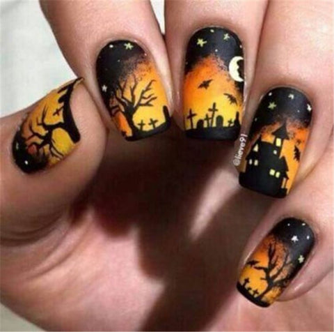 Deliciously dark | Our favourite Halloween nail trends – Nailberry London