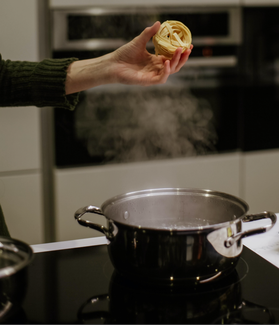 Brown spots on stainless steel pot after boiling water for a long time? :  r/cookware