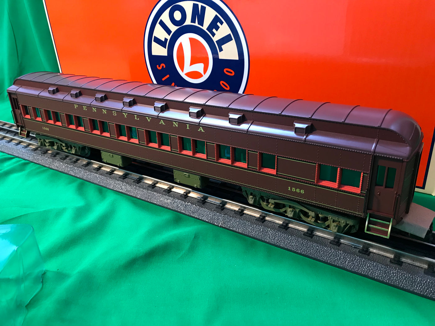 lionel pennsylvania passenger train set