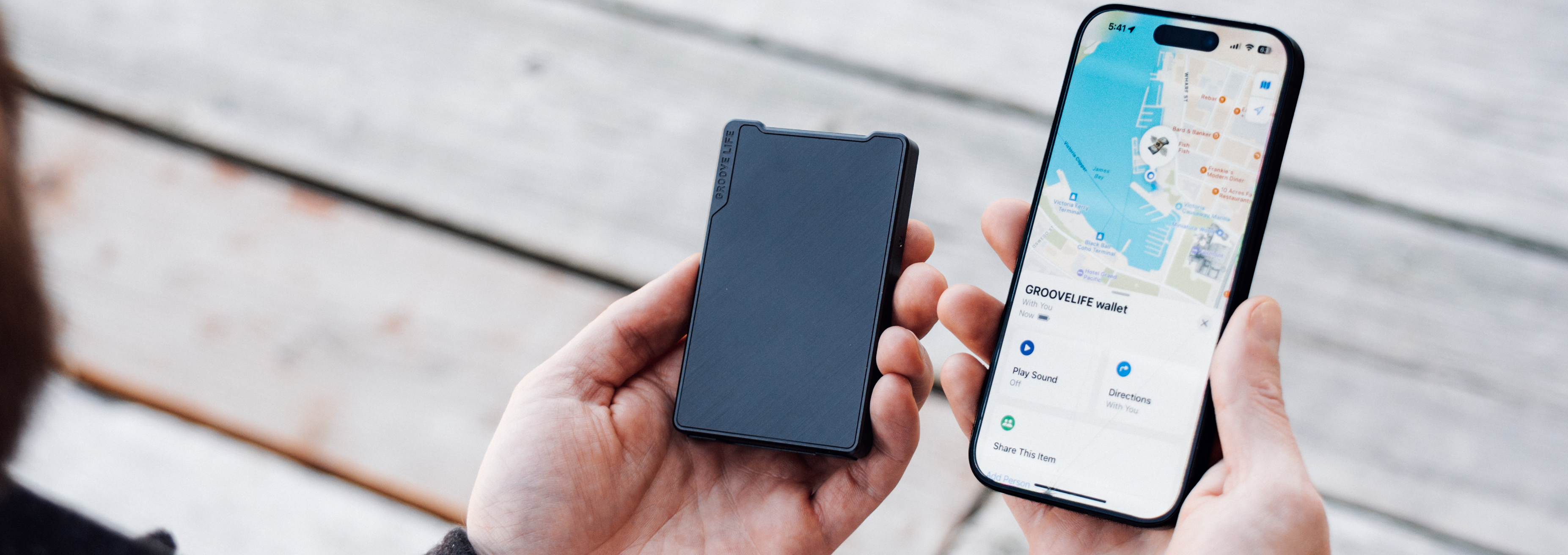 Groove Smart Wallet Trace In Midnight Black