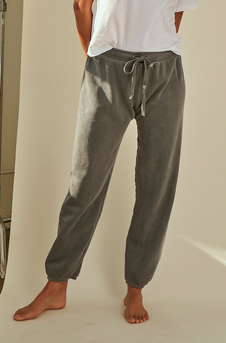 Cropped Sweatpant <br> Faded Black