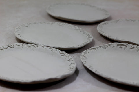 Ceramic dishes