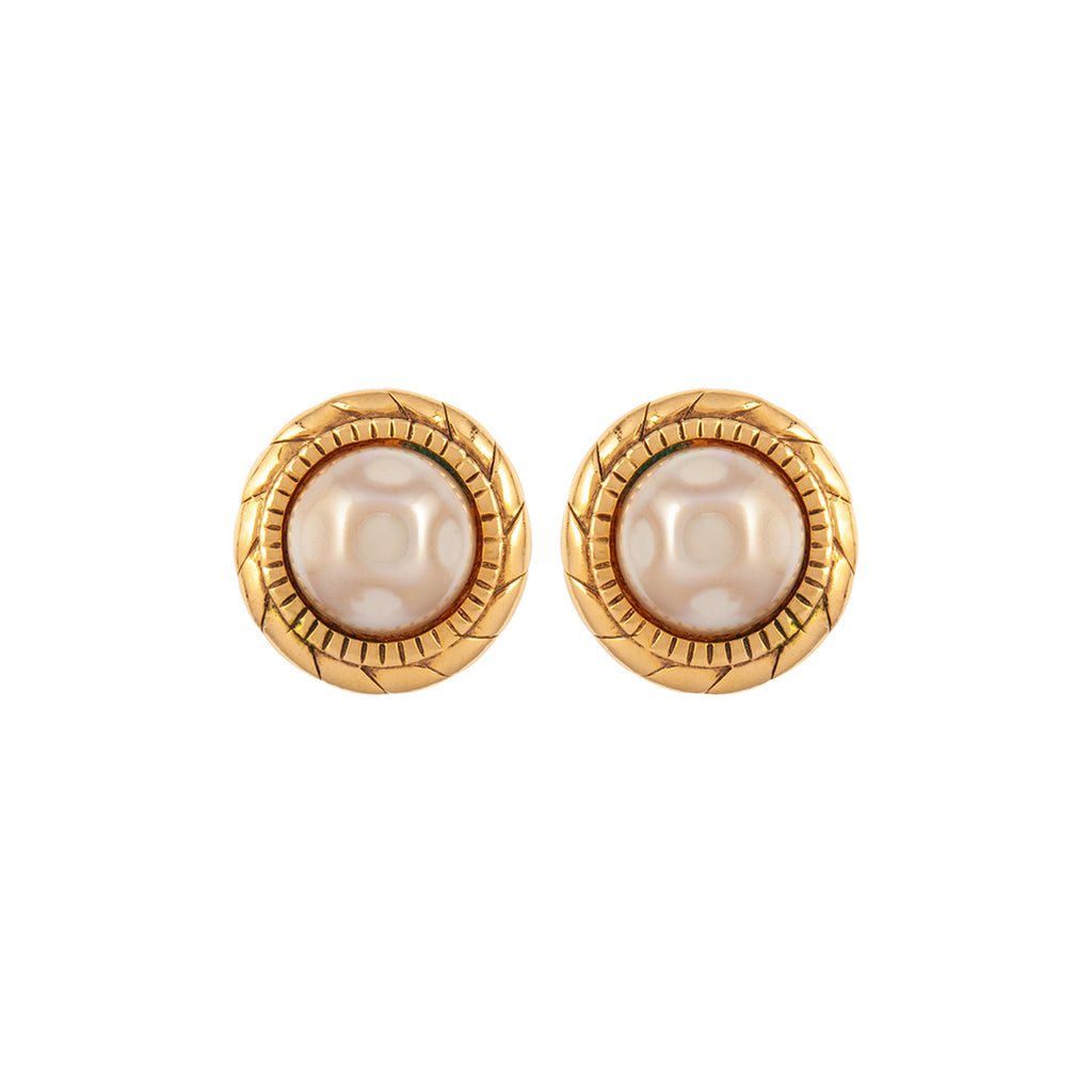 1980s Vintage Chanel Faux Pearl Clip-On Earrings – Susan Caplan