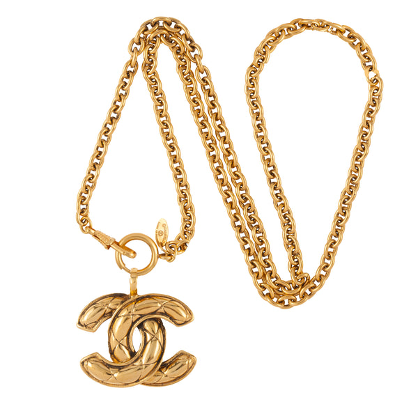 1980s Vintage Chanel Quilted Pendant – Susan Caplan