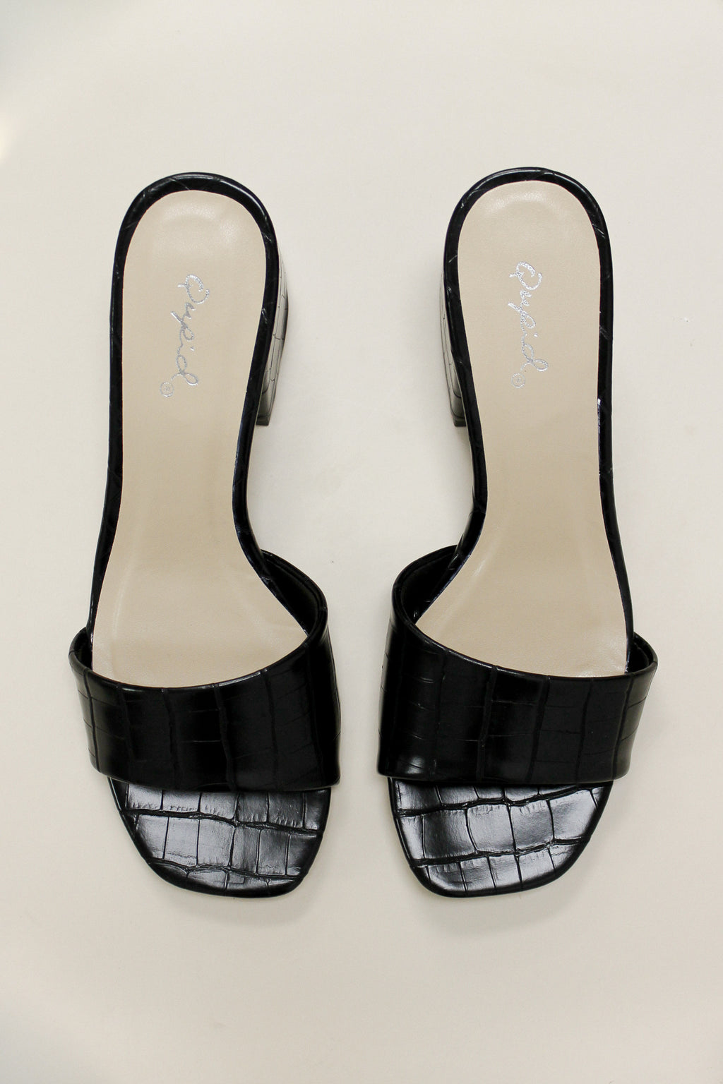 Shoes • Shop American Threads Women's Trendy Online Boutique ...