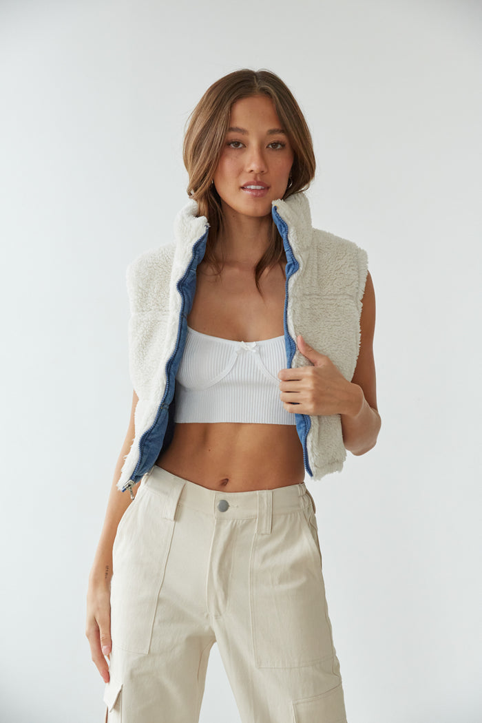 Whistler Welcome Cropped Puffer Vest (Blush) – NanaMacs