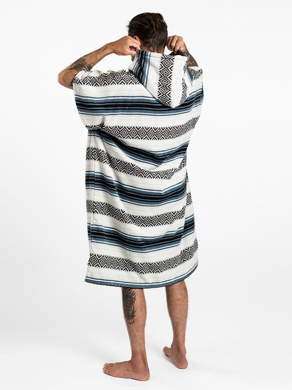 The Digs Changing Poncho - L/XL | Slowtide