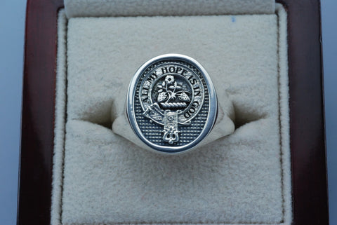 Frazer clan crest ring