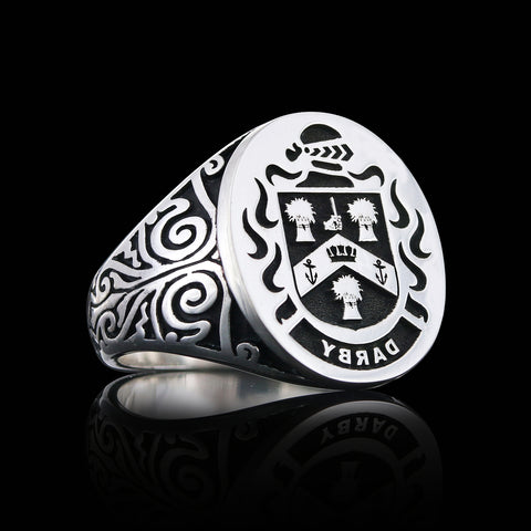 Darby crest ring