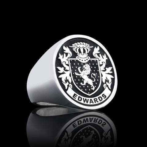 Edwards family crest ring