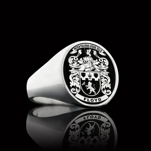 Floyd fmaily crest ring