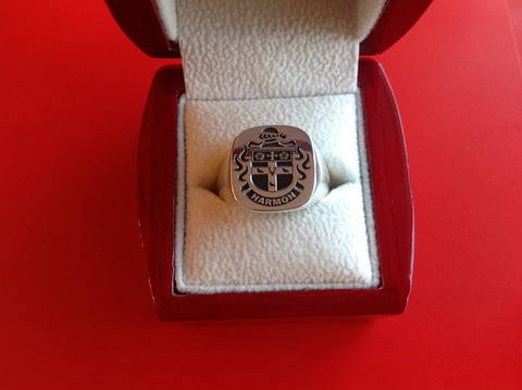 Harmon fmaily crest ring