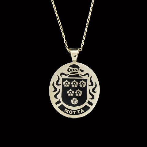 Motta crest pendant