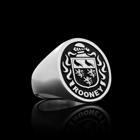 Rooney crest ring