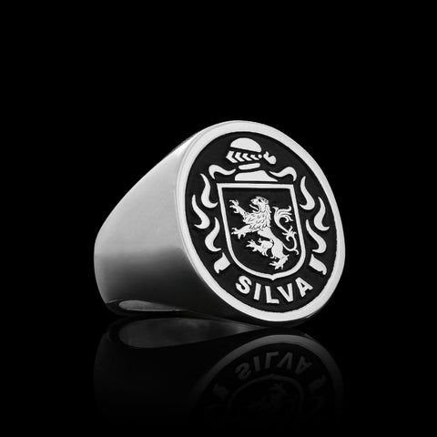 Silva crest ring