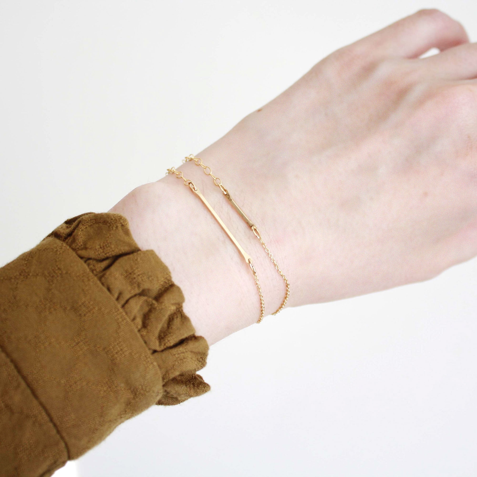 Bar Bracelet - Short