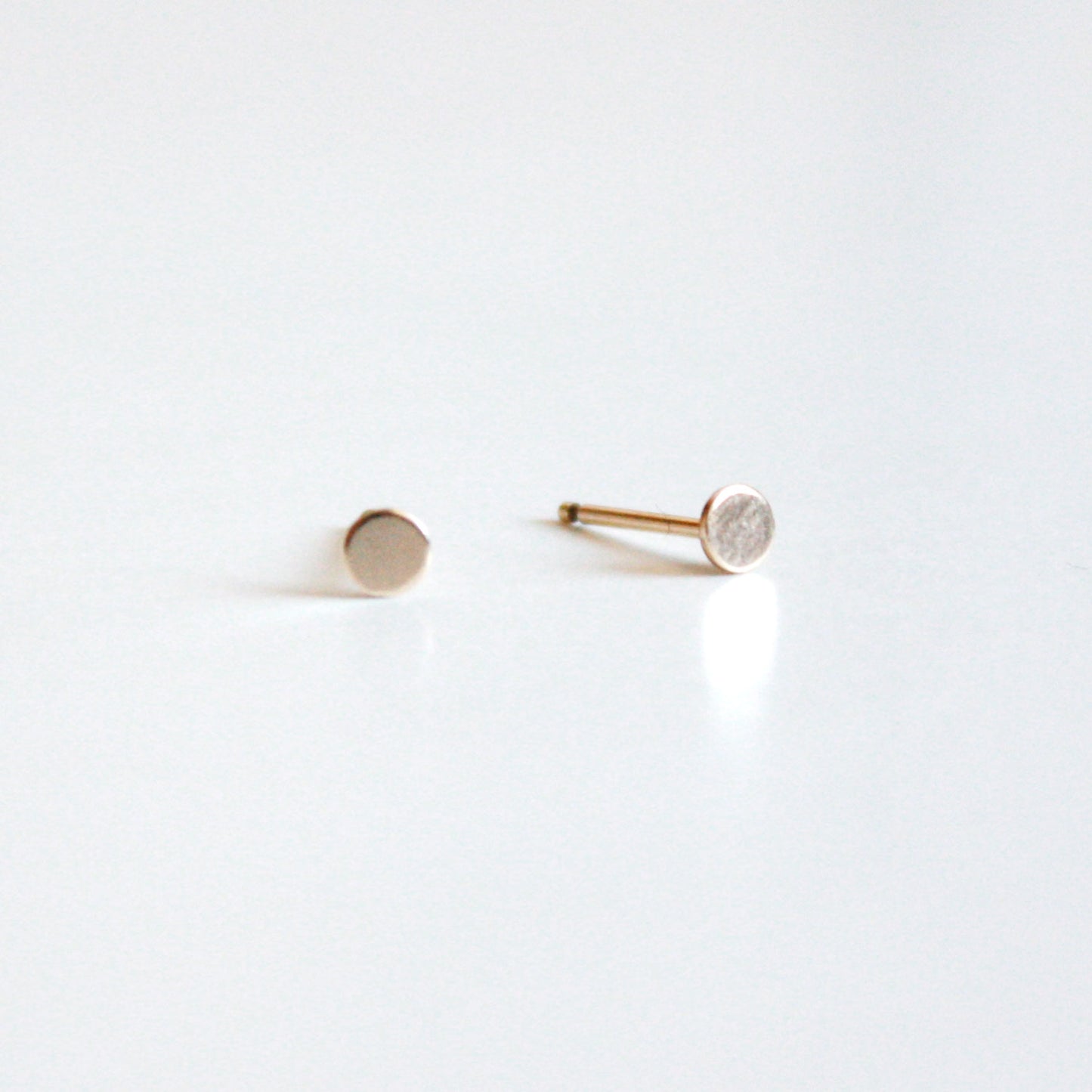 Tiny Dot Circle Stud Earrings – Hooks and Luxe