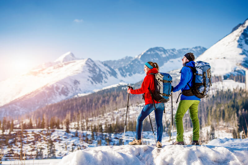 cross country skiing in winter