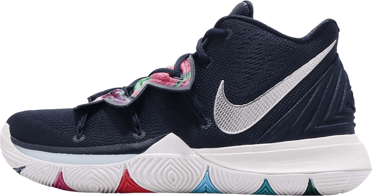 Nike Kyrie 5 Bred ps in Black Lyst