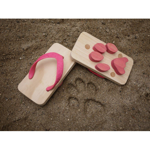 paw print flip flops